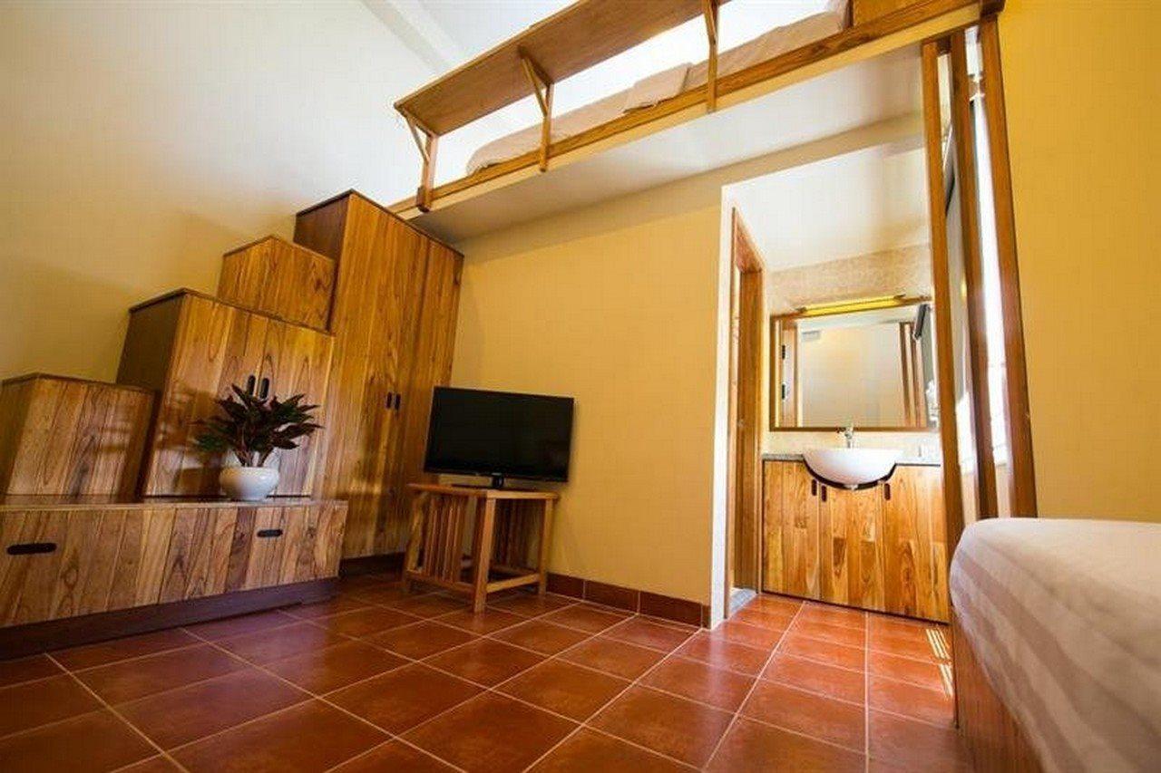 Tabalo Hostel Нячанг Екстер'єр фото