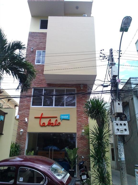 Tabalo Hostel Нячанг Екстер'єр фото